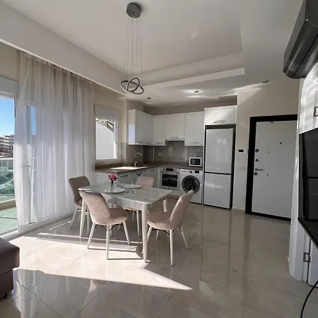 Apartment Royal Avsallar